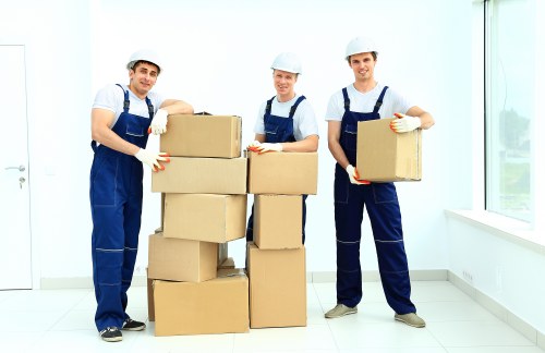 Local moving van for flat and house removals in St Johns Wood