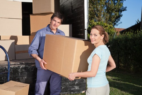 Local moving truck and removals team serving St Johns Wood and nearby areas